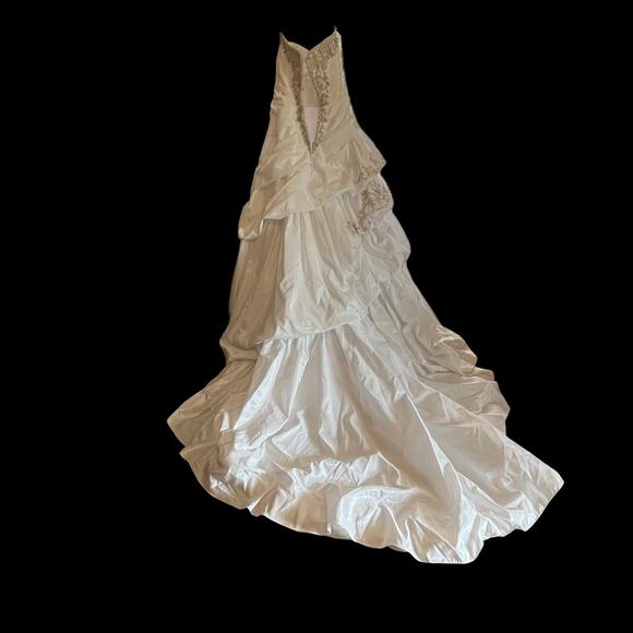 Ella Rosa Wedding Gown Dress Sweatheart Strapless Bust Beaded Bustling 10/12 - Picture 3 of 15